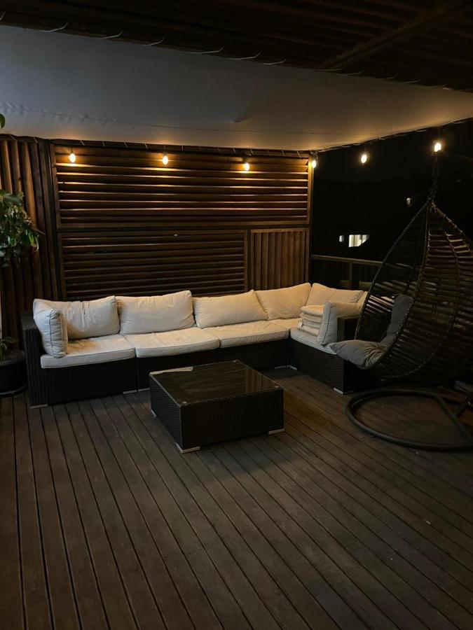 Gavas Jacuzzi & Panoramic View Apartment *