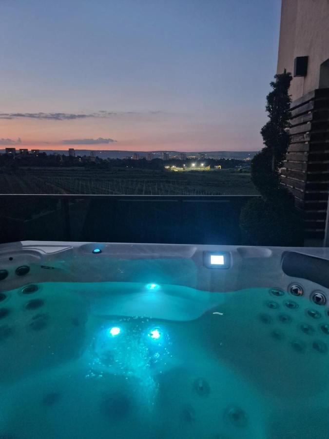 Apartment Gavas Jacuzzi & Panoramic View